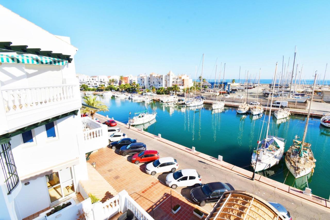 Expoholidays - Vistas Al Puerto Deportivo Galera