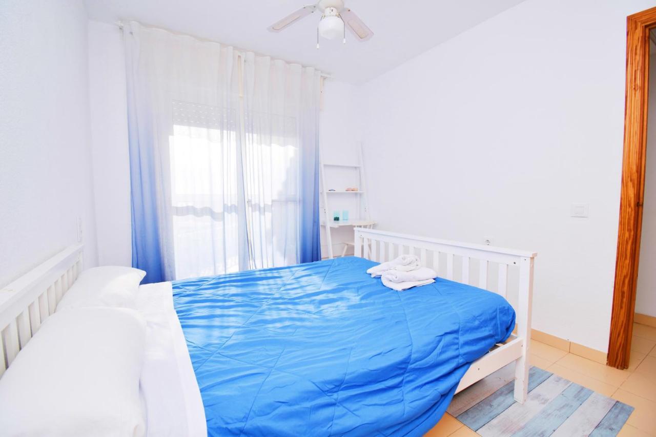 Expoholidays - Vistas Al Puerto Deportivo Galera Apartment *